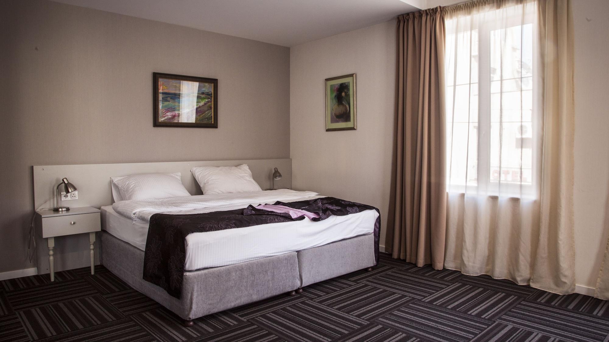 Hotel Zp Palace Tbilisi Eksteriør bilde